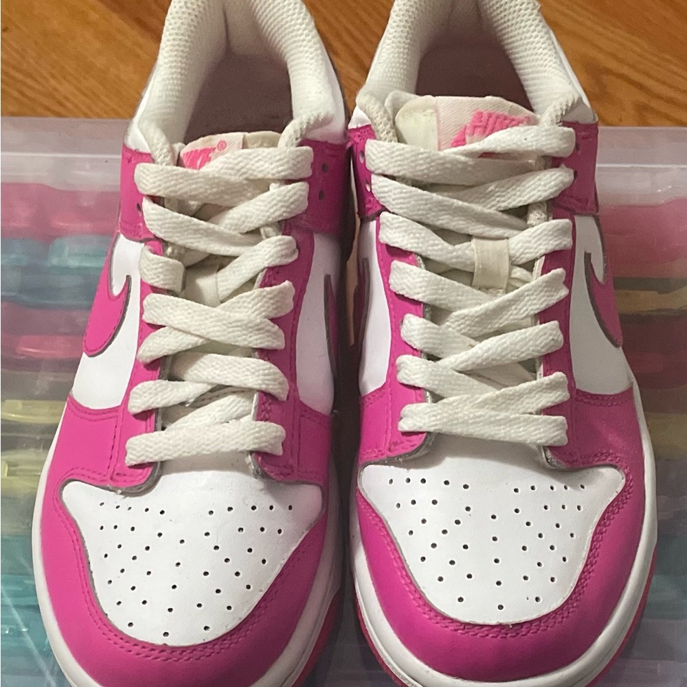 Girls Nike Dunks